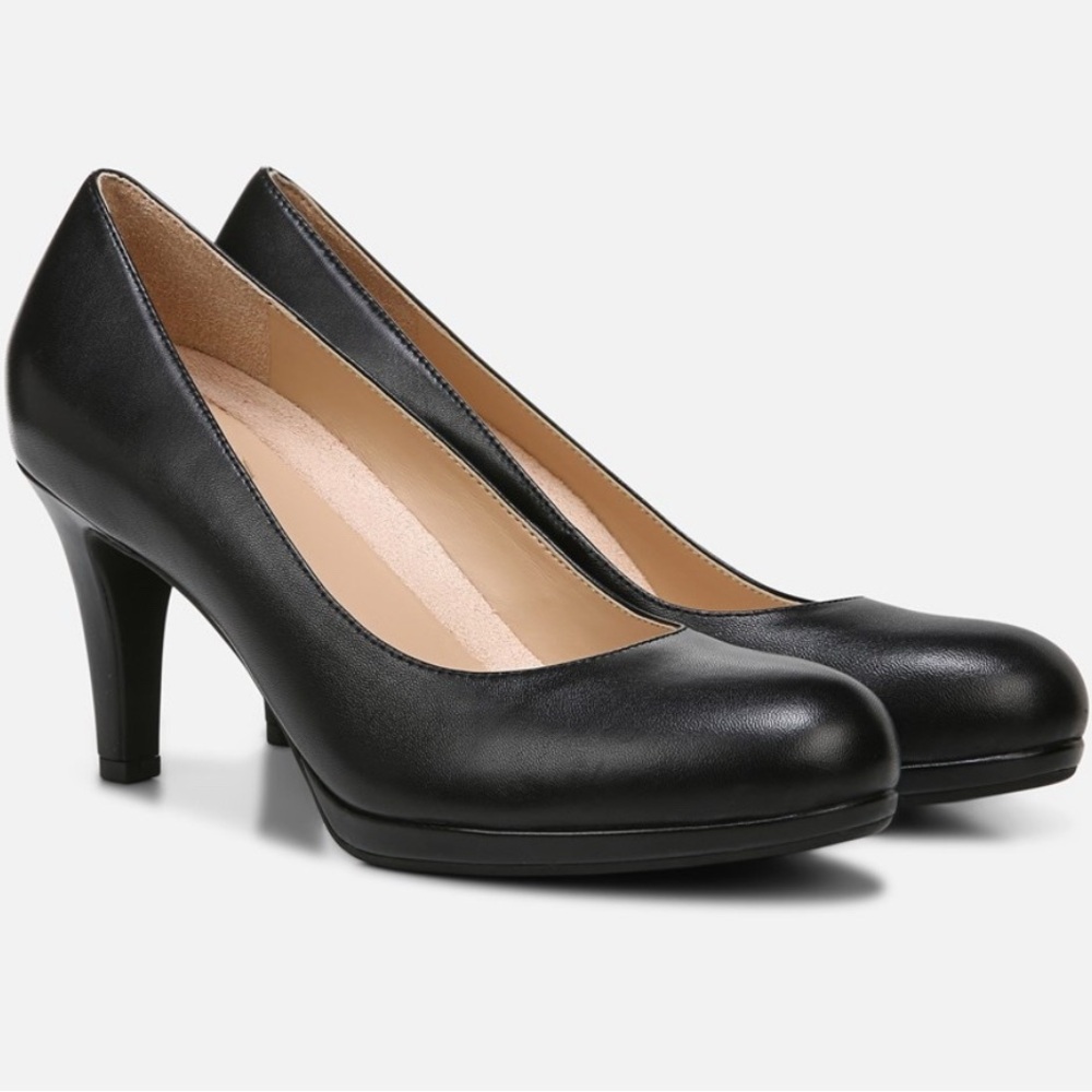 Naturalizer Michelle Black Pump Heels Size 7 Wide